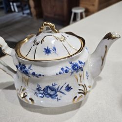 Tea Pot Arnold Wood 5019