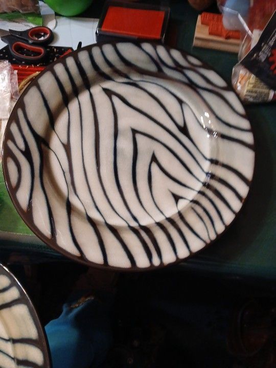 Mikasa Cat Plates Both Sold Together ❤️