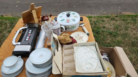 Multi Family Yard Sale items remaining