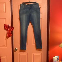 SALE!! BRAND NEW SO! Brand Low rise Blue Jeggings! Size 13