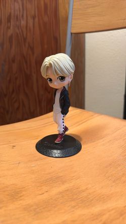 TinyTAN Mic Drop Q Posket Vol. 2 Jimin Statue