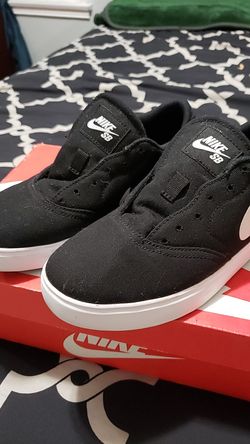 Nike kids size 5y