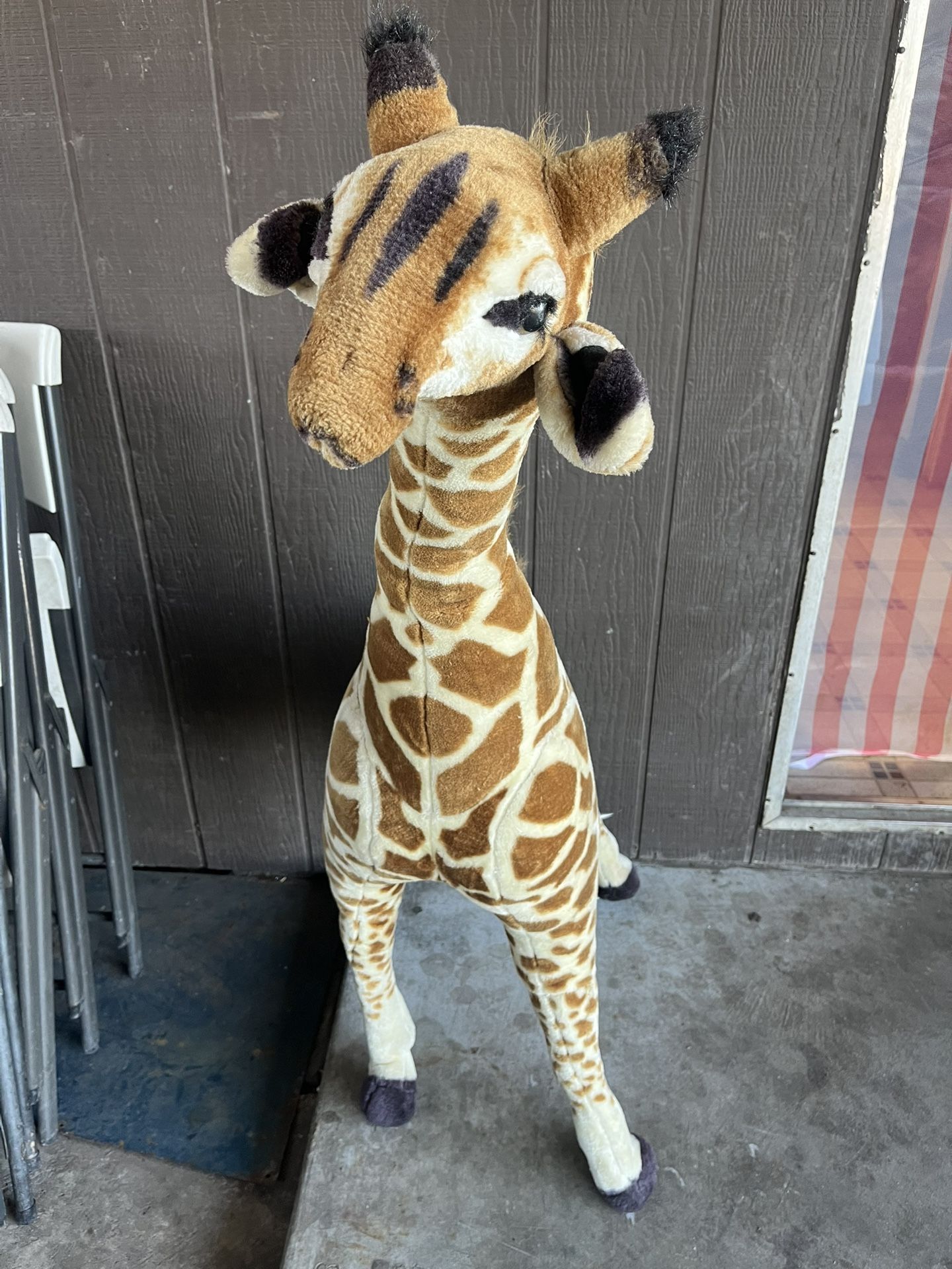 4FT Giraffe Stuff Animal