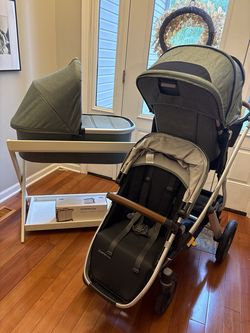Uppababy Vista V2 Green, Complete Setup