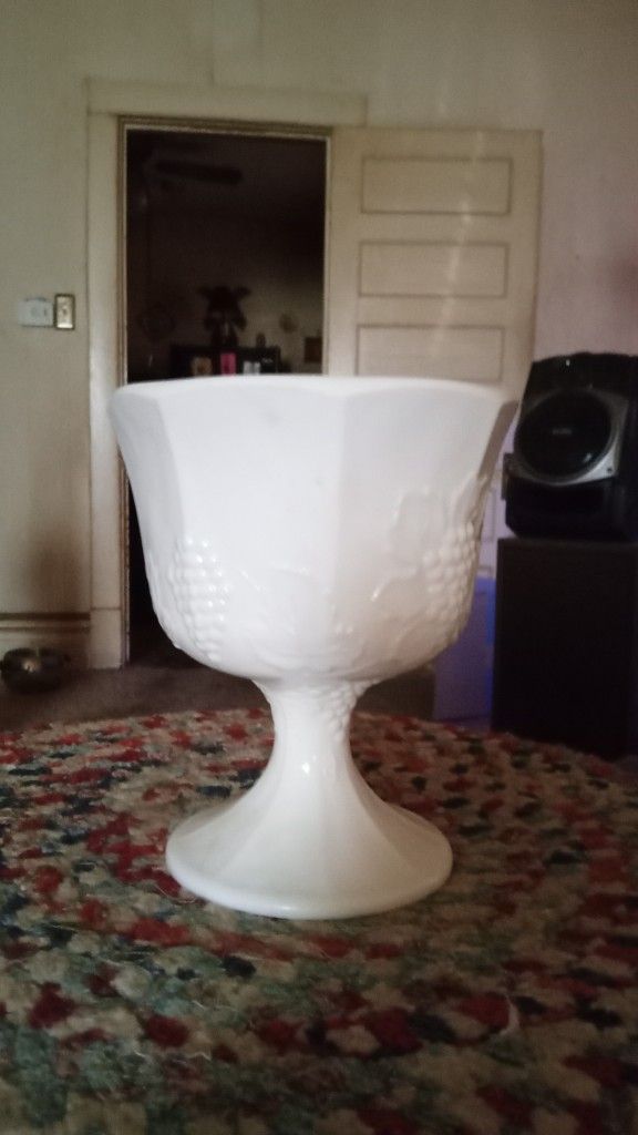 Vintage Indiana Glass Footed Bowl