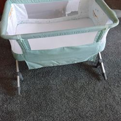 Clean Bassinet 
