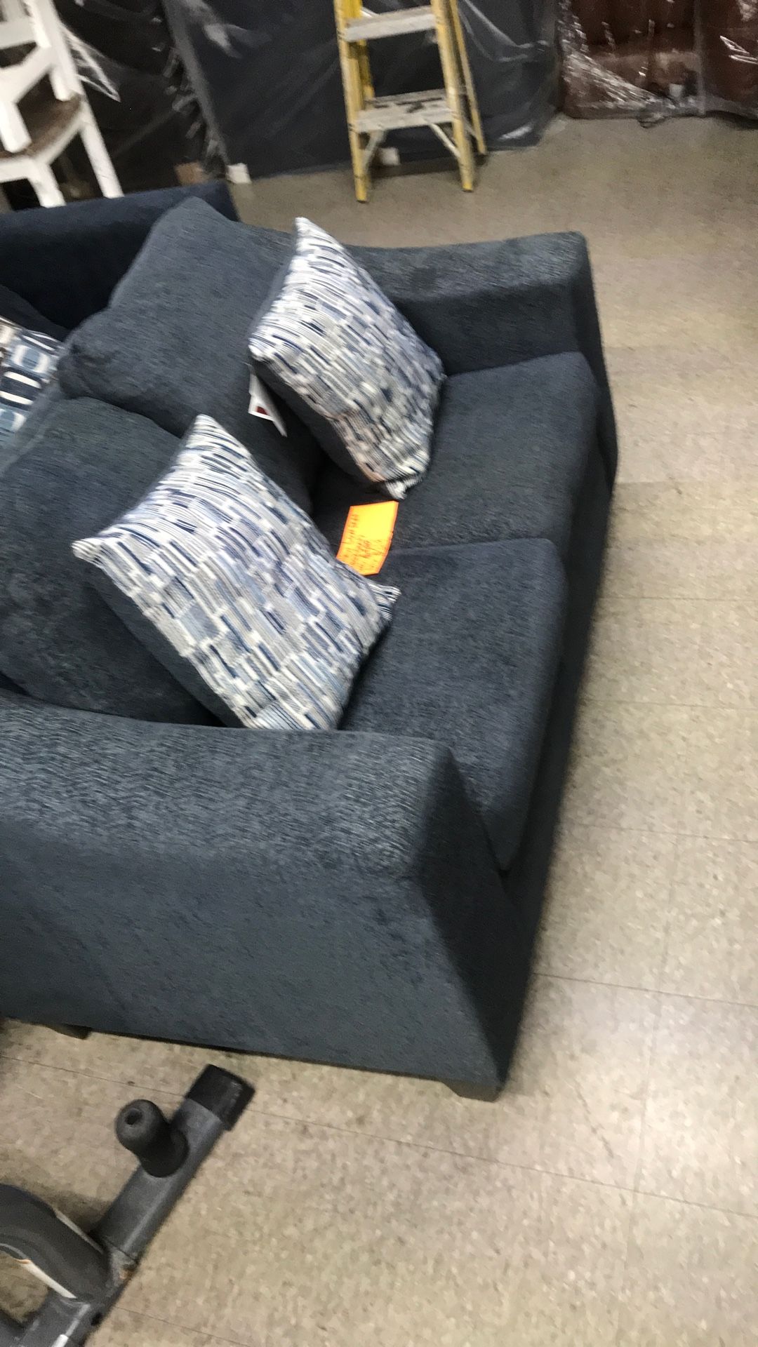 Scratch And Dent Loveseat