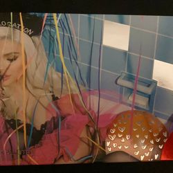 KYLIE COSMETICS Birthday Sipping Palette