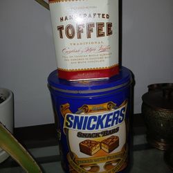 Cookie And Candy Tins 