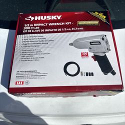 Husky 1/2 Air Impact Wrench Kit 300FT-lab Model H4430(New)