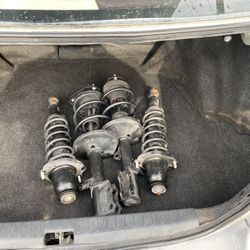 Suspensiones Originales De Toyota Corrolla 2004@2007 Mazda 3 hachback 2004@2009 Y Toyota Corrolla 2014@2019