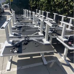 Rise®️ dual motors electric standing desk( 47”X29” in white)