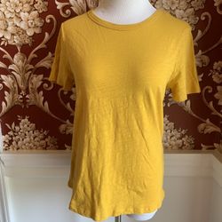 NWOT: XS Old Navy Top