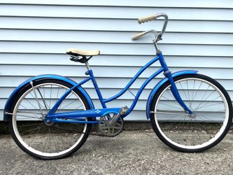 Vintage Cruiser Bicycle Short Frame Bike