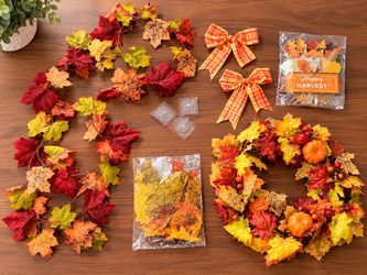 New 2 Garlands 2 bows 1 wreath 1 happy harvest sign