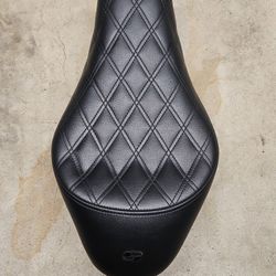 Saddlemen Seat 