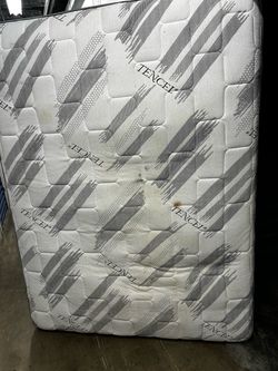 Queen Mattress