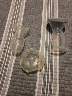 Haakaa pump and milk collector