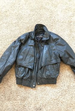 Black WILSONS real leather jacket!