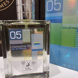 Monocline 05 Perfume 