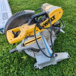 Deeply 12 inch saw