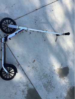 Razor scooter