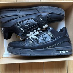 LV Trainer Shoes 