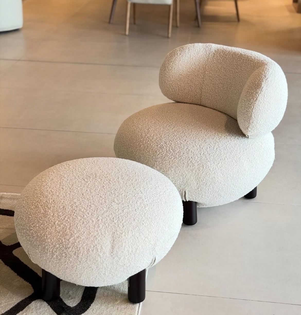 Sofa Chair ,matching Ottoman , Perfect For Any Space 