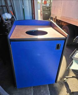 Waste or recycle receptable ((trash can ))
