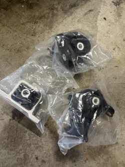 Honda Element 2003-2006 Motor Mounts 