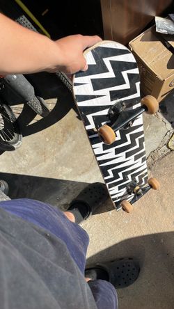 Skateboard