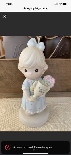 Precious Moment Porcelain Limited Edition 1993 “Your My Number One Friend” Figurine