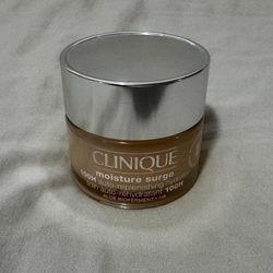 Clinique Moisture Surge