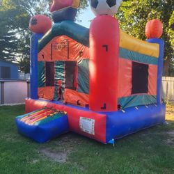 Brincolin. Jumping  house