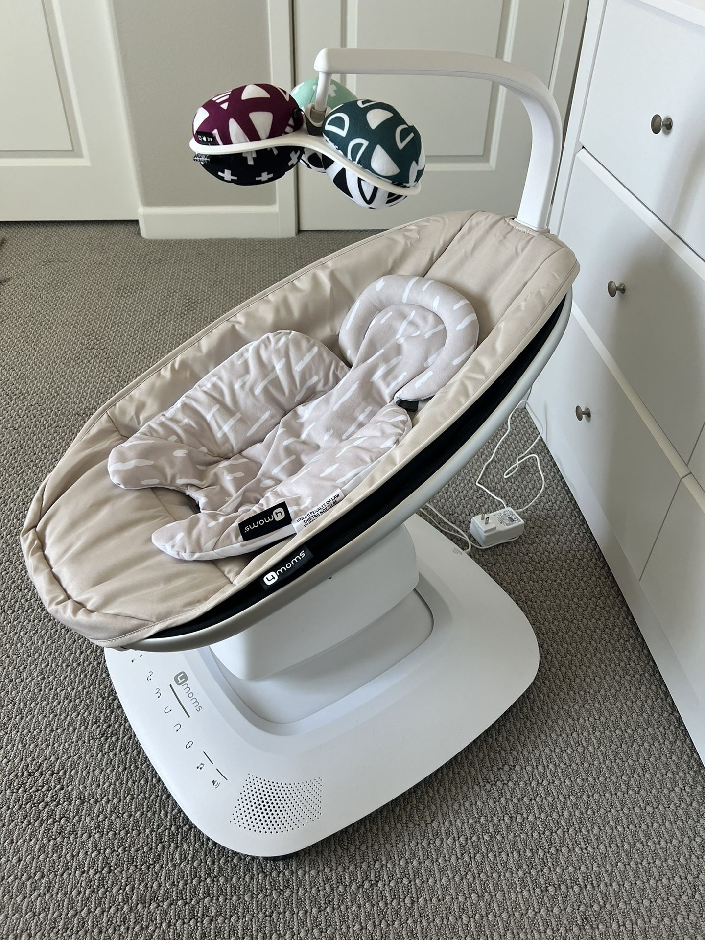 4moms MamaRoo Multi-Motion Baby Swing