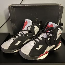 Jordan True Flight Black (GS) Black / Grey 