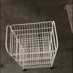 Metal Shelves With 4 Wheels