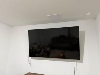 Sony bravia 75” xr 90 l (amazon renewed is 900$) selling for 700$
