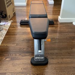 Precor Weight Bench 