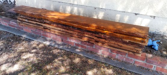 Solid oak lumber