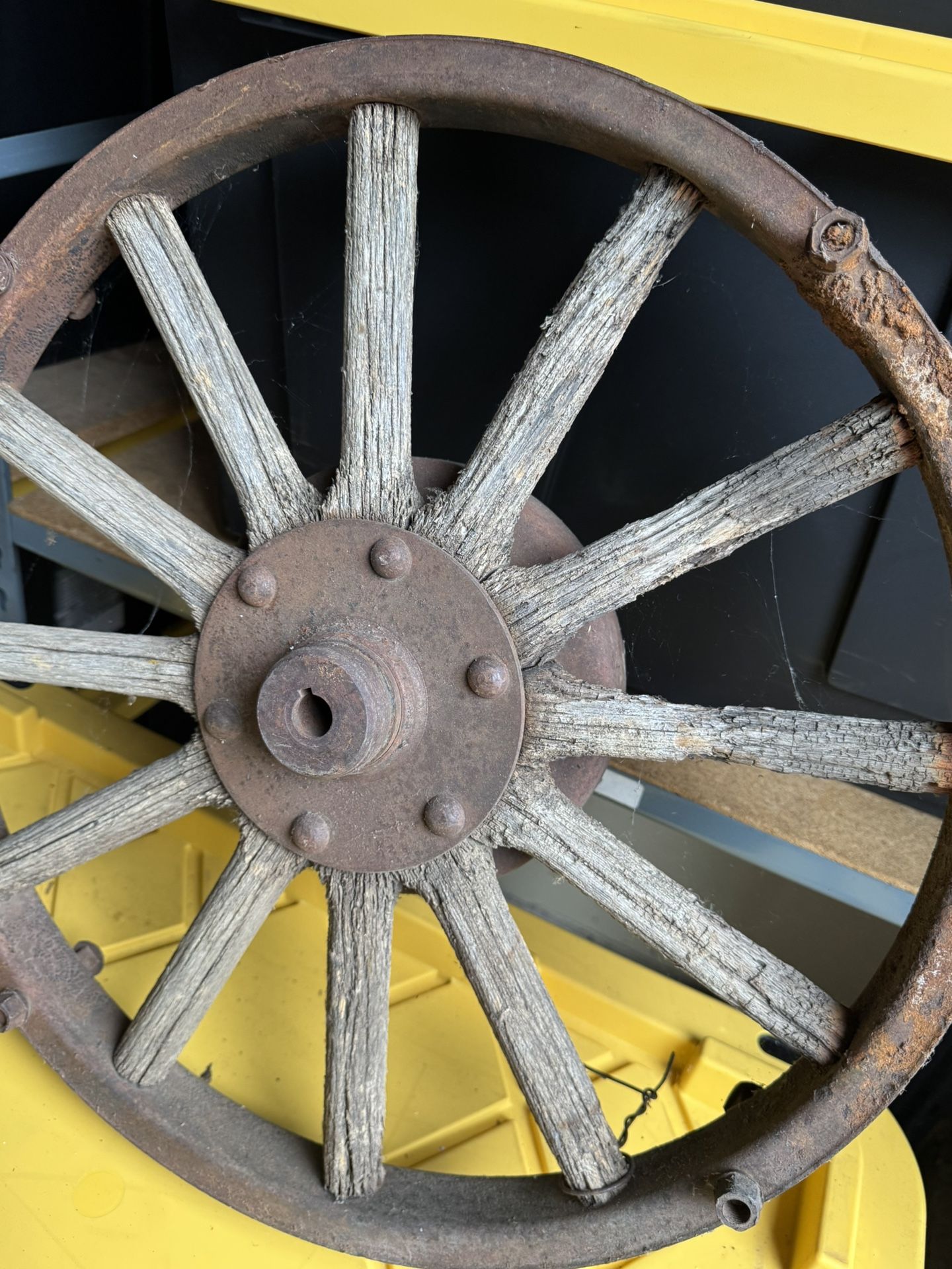 Wood-iron Wheel