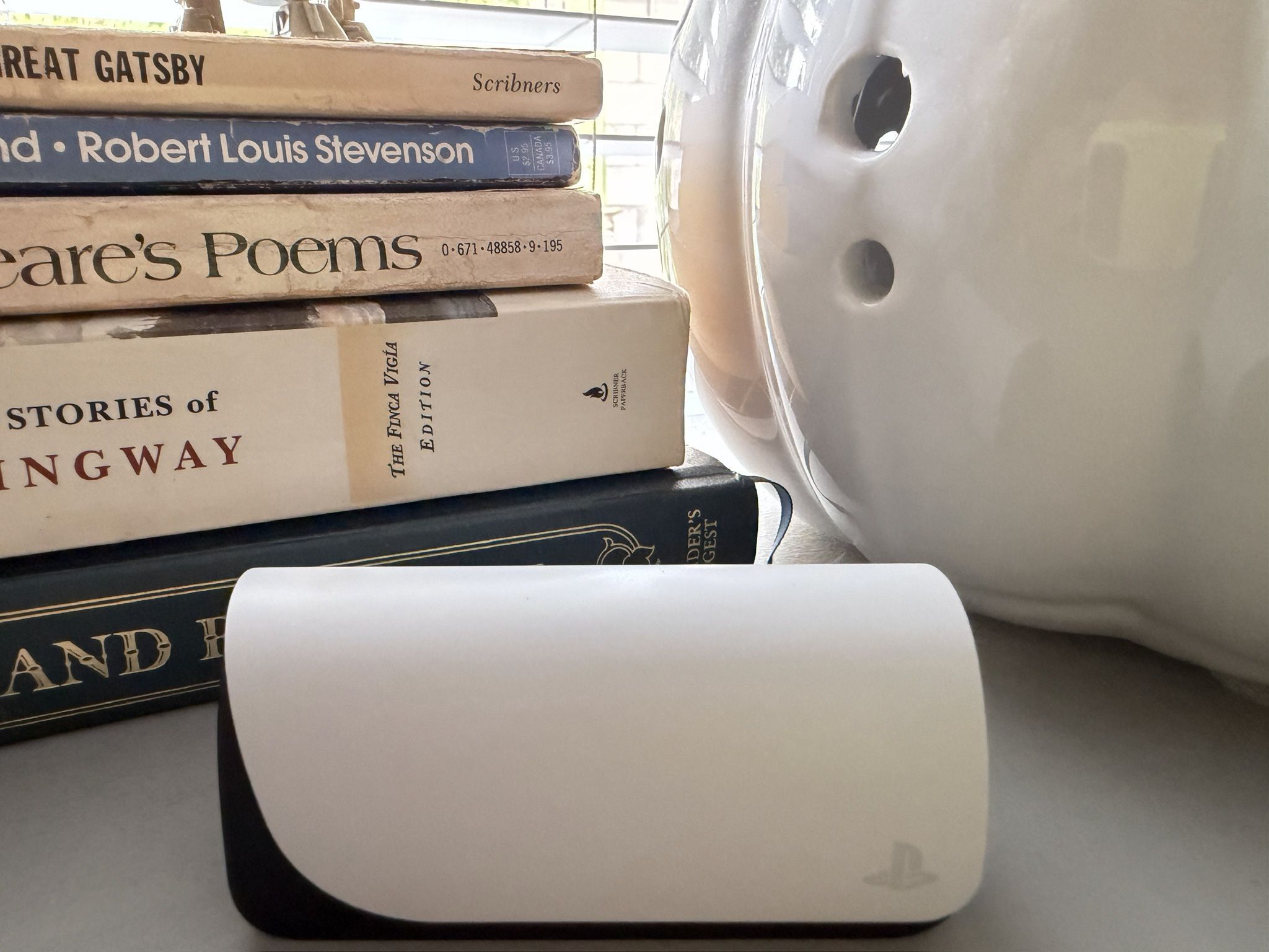 Sony PS Pulse Earbuds: White