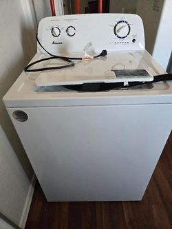3.8 cu. ft. Large Capacity Top AMANA Load Washer in White with High-Efficiency Agitator
