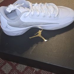 Luka .77 Brand New In Box. Size13M