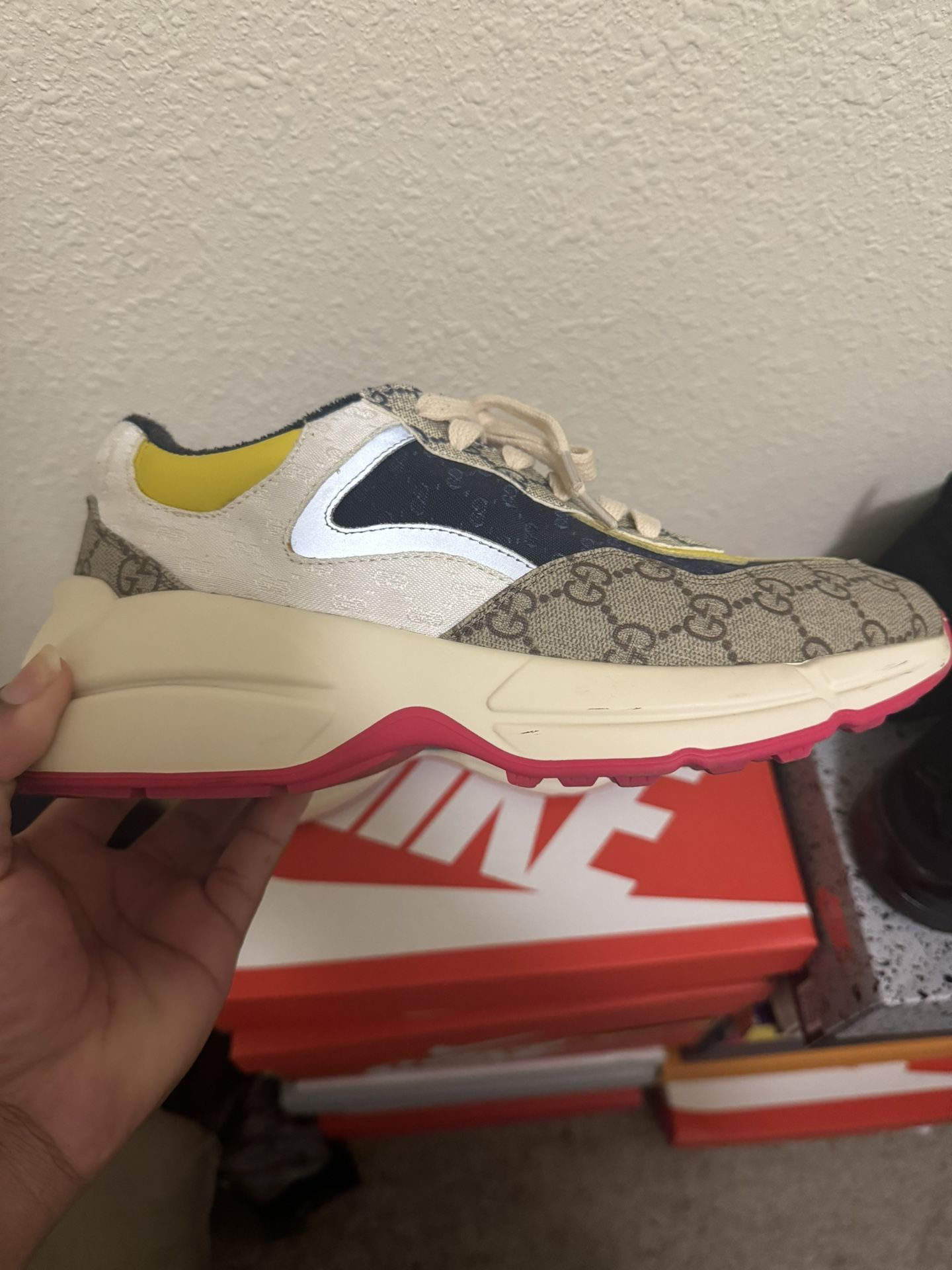 Men Gucci Ryhton…size 8