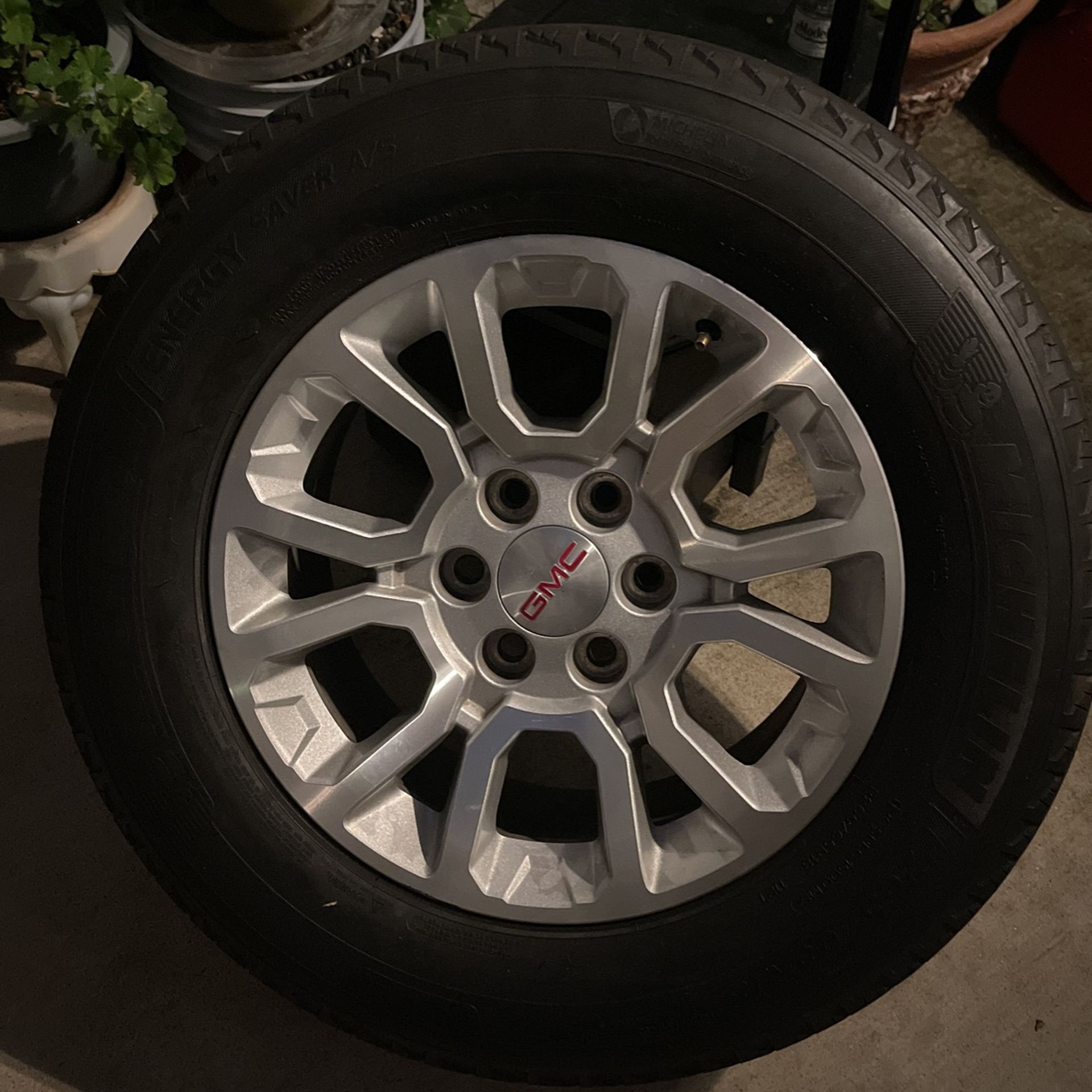 Set Of 4 Michelin 18” Tires and GMC Rims 