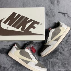 Nikr Air Jordan 1 Low Travis Scott Reverse Mocha Size 11 Men 