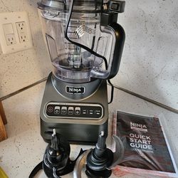 Like New Ninja Blender. There Is Extra Identical New Base Too. Book Included. 