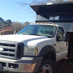 2005 Ford F-550