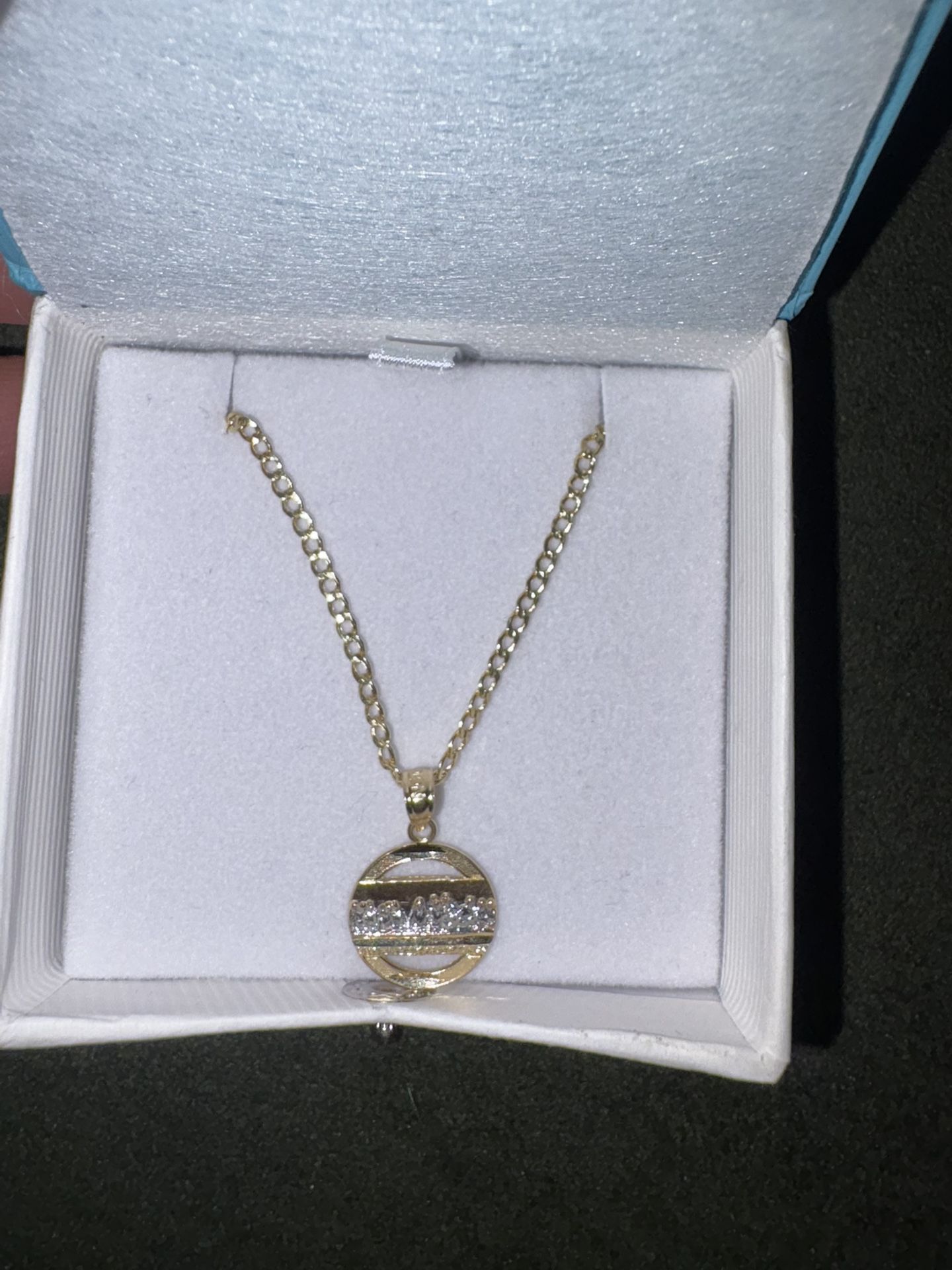 2.2mm Gold Cuban Chain 22’ 10k